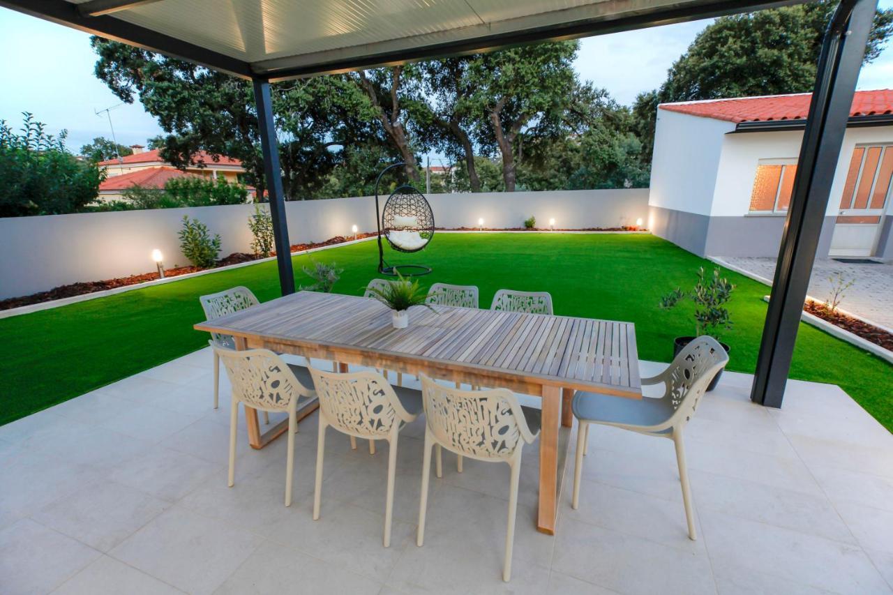Cozy Apartment With Garden ฟาติมา ภายนอก รูปภาพ
